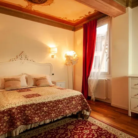 Porta Antica * Bologna